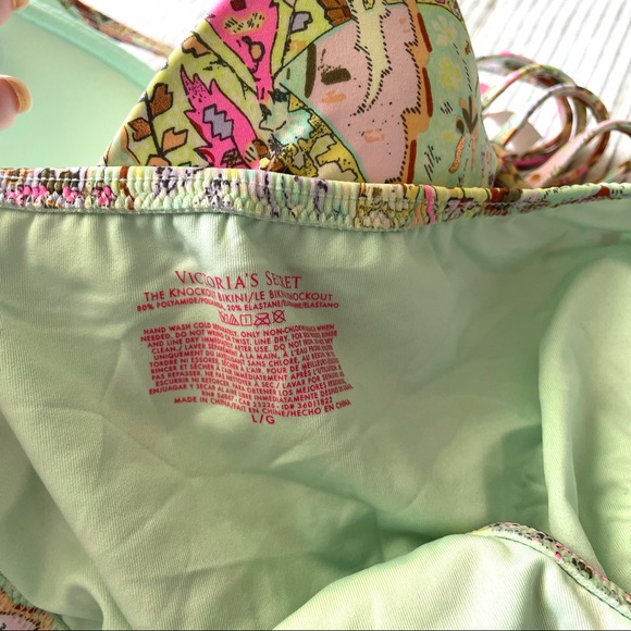 Victoria’s Secret paisley patterned bikini - Picture 5 of 5